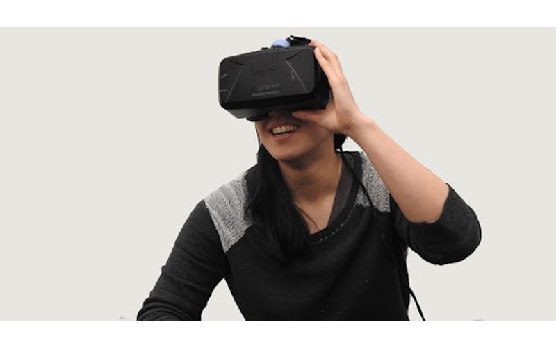 VR headset