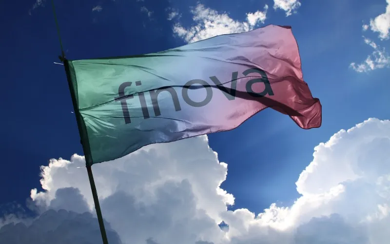 finova