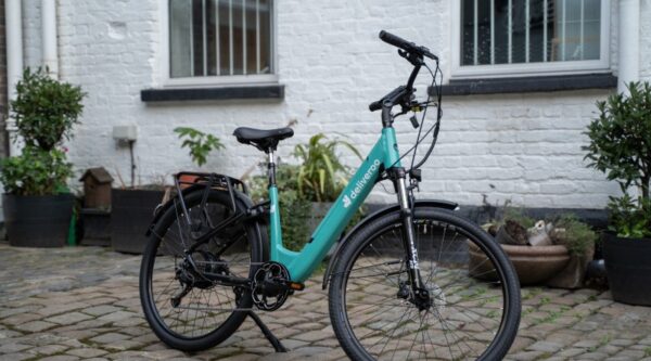 Volt Burlington Deliveroo e-bike