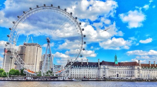 London Eye. Credit: Ozgur Kara. Unsplash