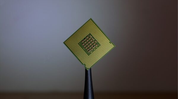Computer chip. Credit: Brian Kostiuk, Unsplash