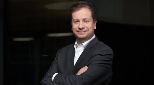 Luka Mucic, Vodafone