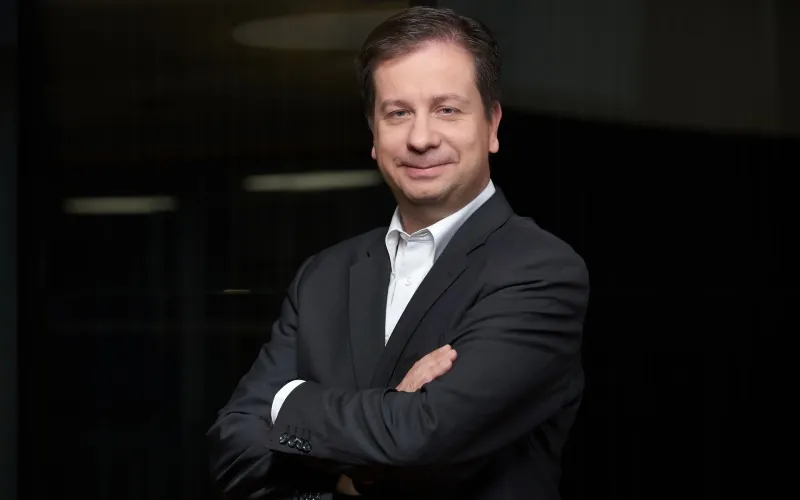Luka Mucic, Vodafone