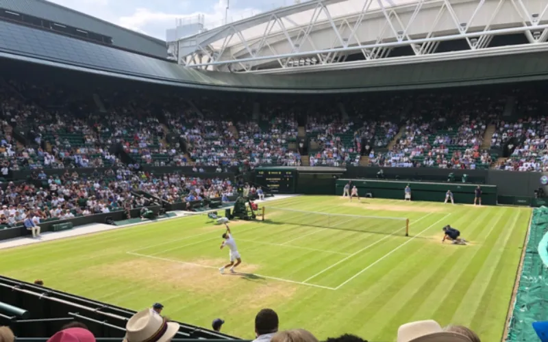 Wimbledon centre court. Credit: LHC88