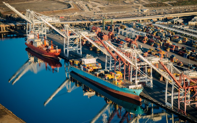 shipping-uk-to-us-compliance-1