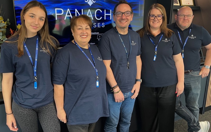 (L-R) Amy Ainsworth, Lisa Buckley, Jame Cole, Wendy Mulholland and Rob Ledsham, Panache Cruises
