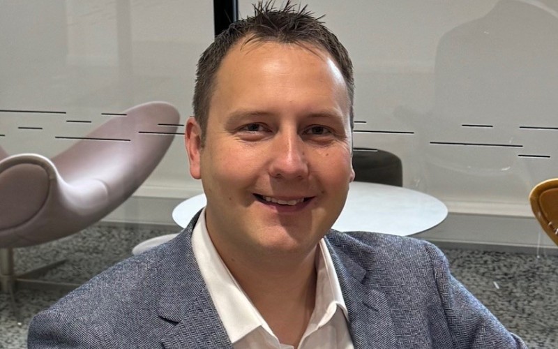 Chris Vaulks, S&W