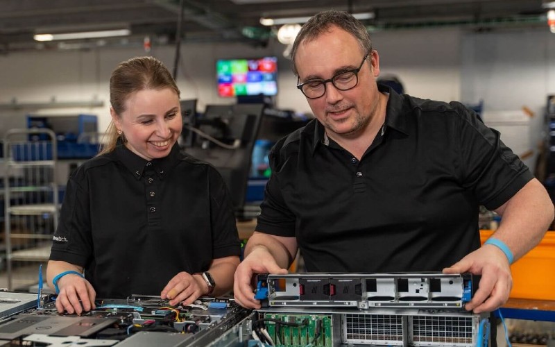 Renewtech and Intelligent Servers