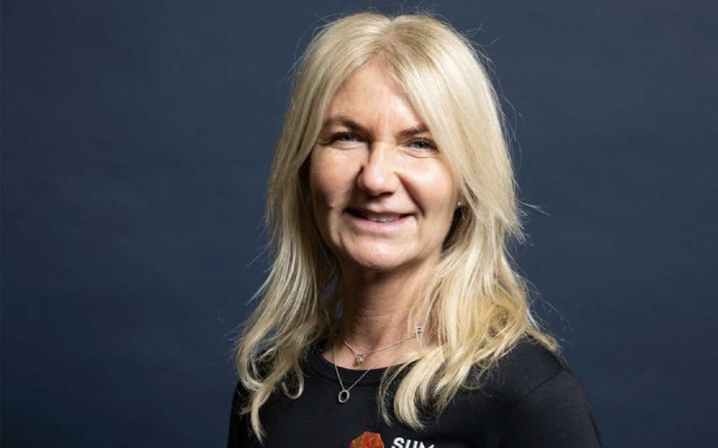 Denise Harris, Sum Vivas