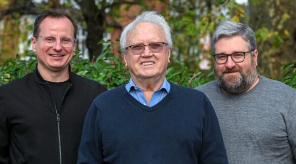 Dr David Fyfe, centre, with Kodiaq Technologies co-founders