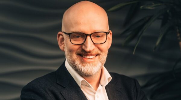 Paul Bryce, CEO of Communicate Technology