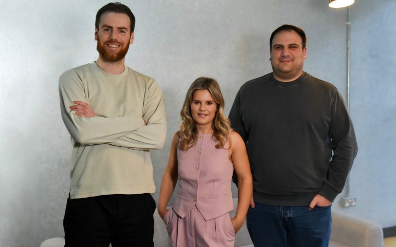 Matresa team with Mari-Carmen Sanchez-Morris centre