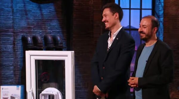 OnlyCat founders on Dragons' Den