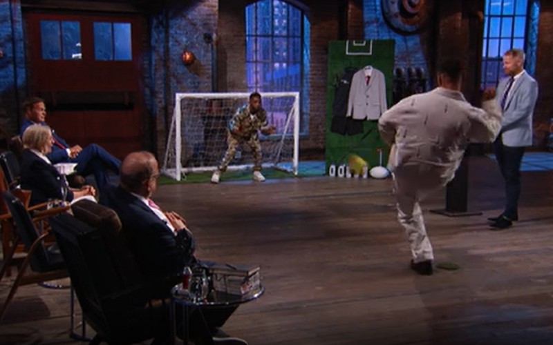 Steven Bartlett takes penalty at Tinie Tempah on Dragons' Den