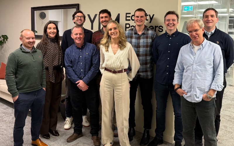 Aura Team and Investors