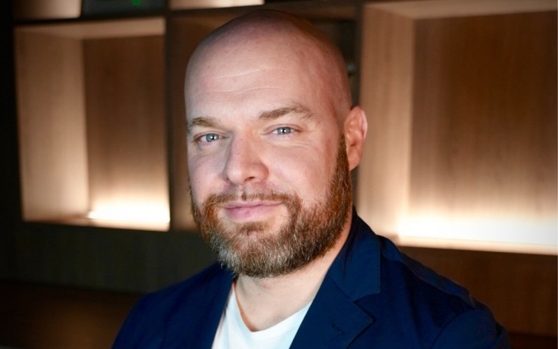 Chris Niebel – The Genius Group