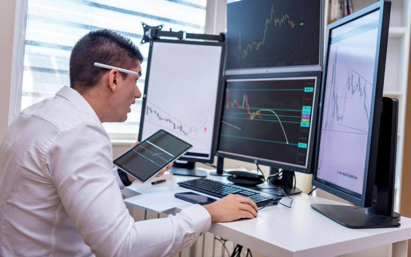 Forex trader
