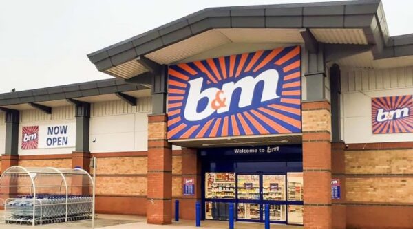B&M store