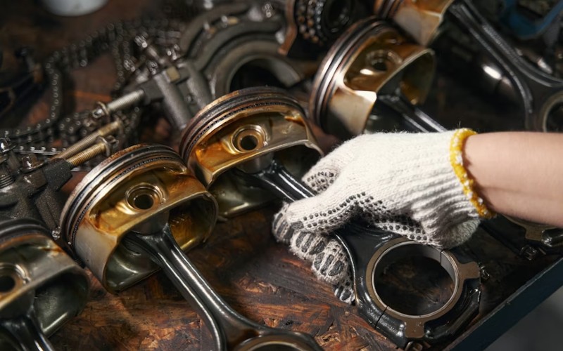 Pistons