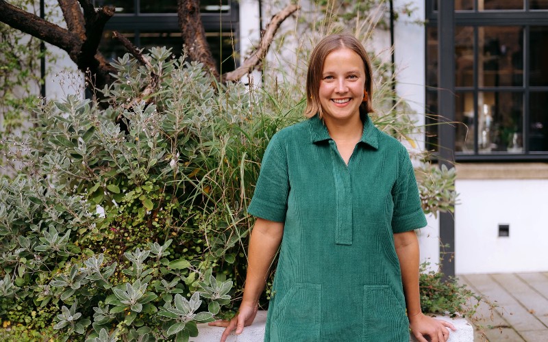 Bethan Higson – Mother Root
