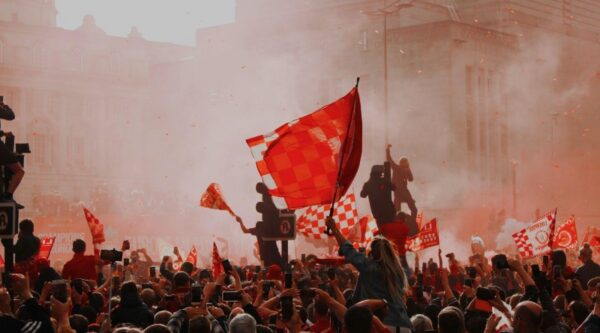 Liverpool fans celebrate - credit Fleur, Unsplash