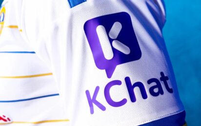 KChat on Leeds United shirt