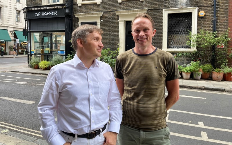 Vassili Philippov, Glite Tech, with Jonathan Symcox for Founder Friday