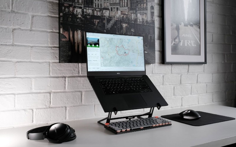 Laptop